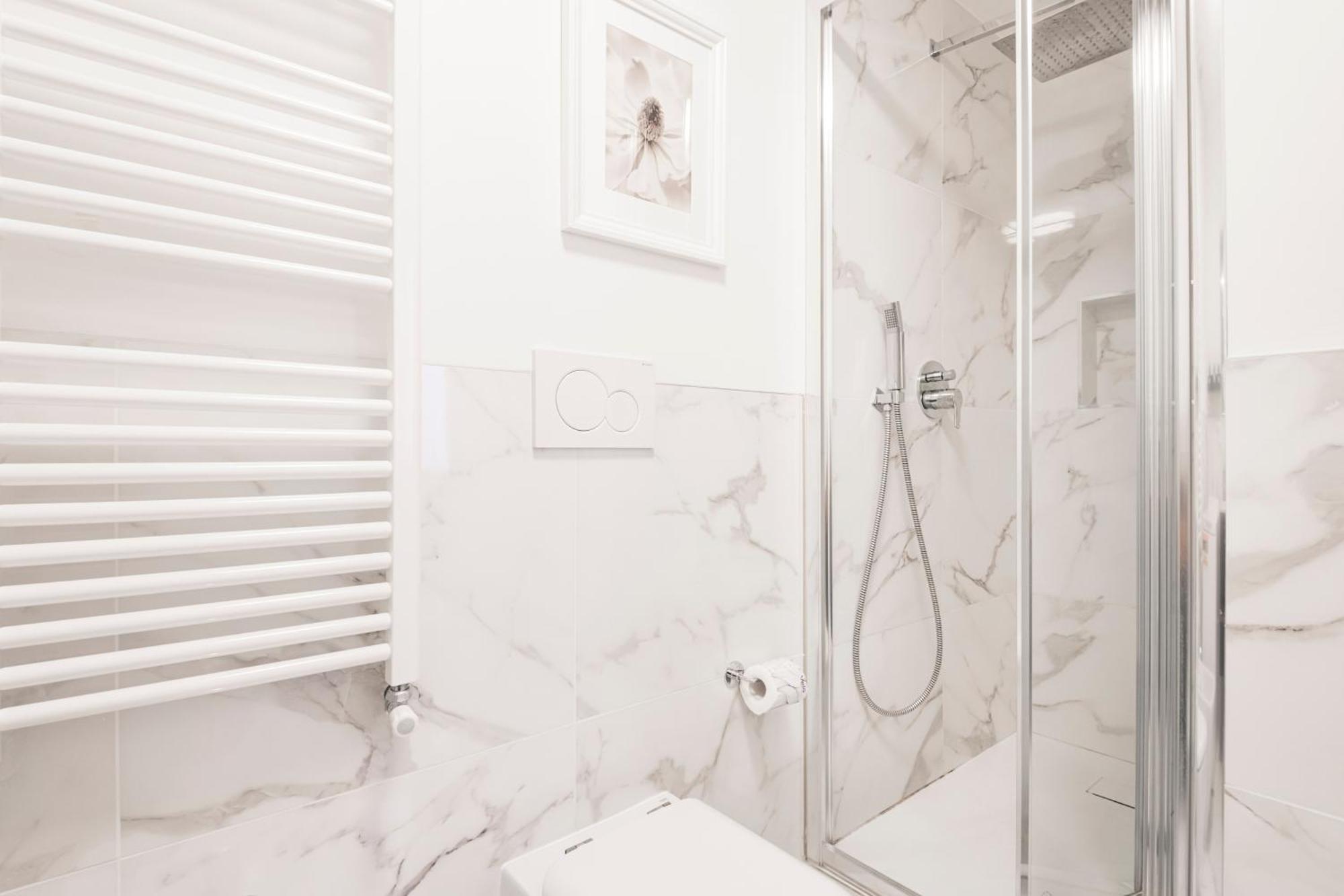 Easylife - Appartamento Elegante Moderno E Accogliente - La Tua Oasi In Citta Milán Exterior foto